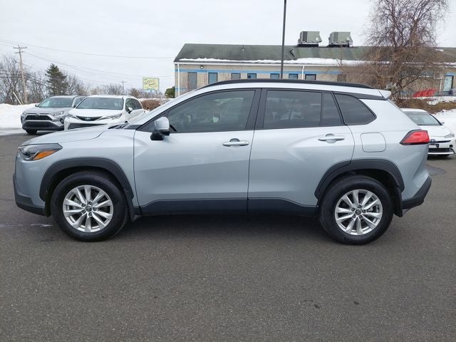 2023 Toyota Corolla Cross LE