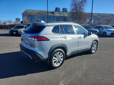2022 Toyota Corolla Cross LE