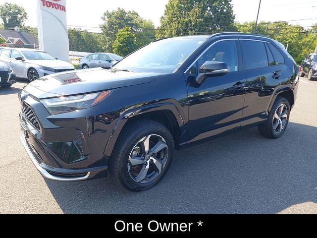 2025 Toyota RAV4 Plug-In Hybrid SE