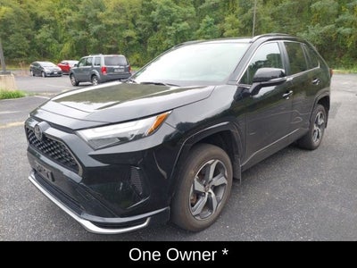 2025 Toyota RAV4 Plug-In Hybrid SE