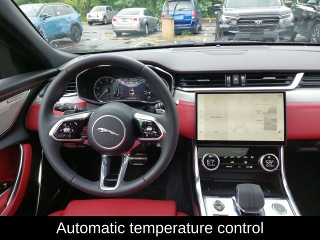 2024 Jaguar XF R-Dynamic SE