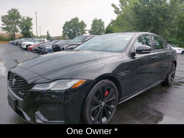 2024 Jaguar XF R-Dynamic SE