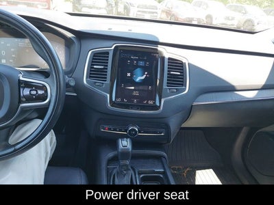 2020 Volvo XC90 T5 Momentum