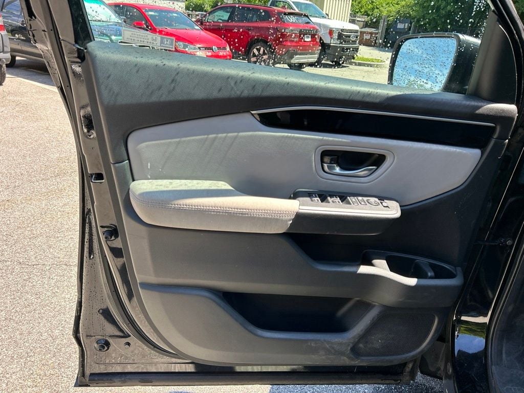 2023 Honda Pilot LX