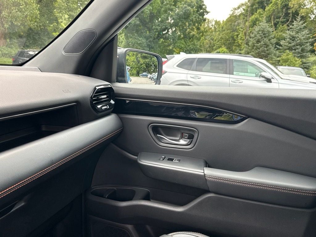2023 Honda Pilot TrailSport