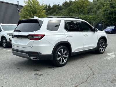 2024 Honda Pilot Touring