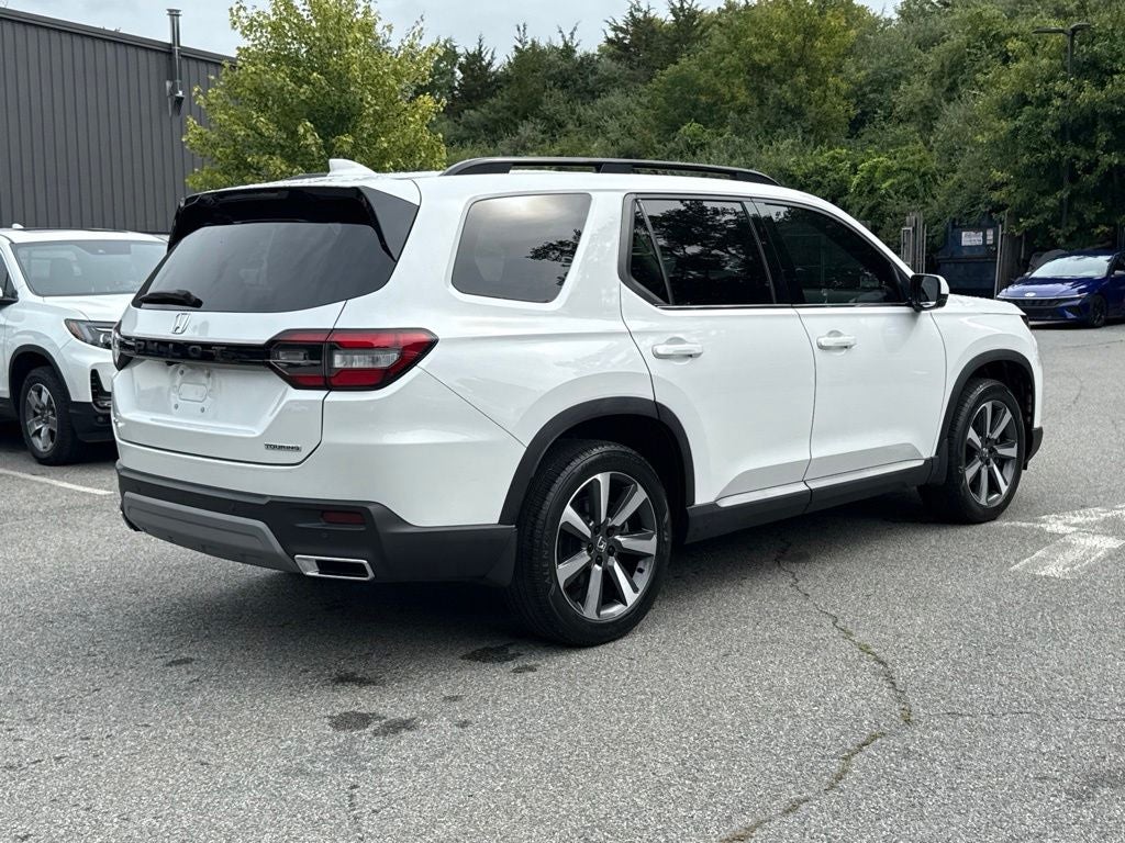 2024 Honda Pilot Touring