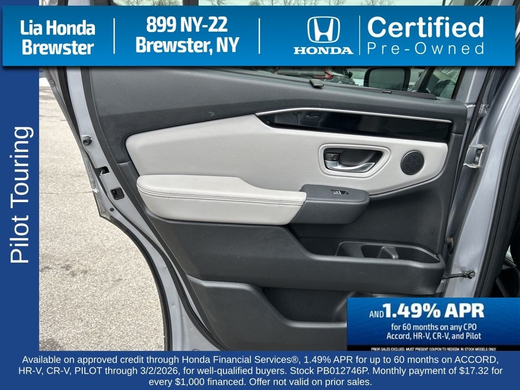 2023 Honda Pilot Touring 8 Passenger