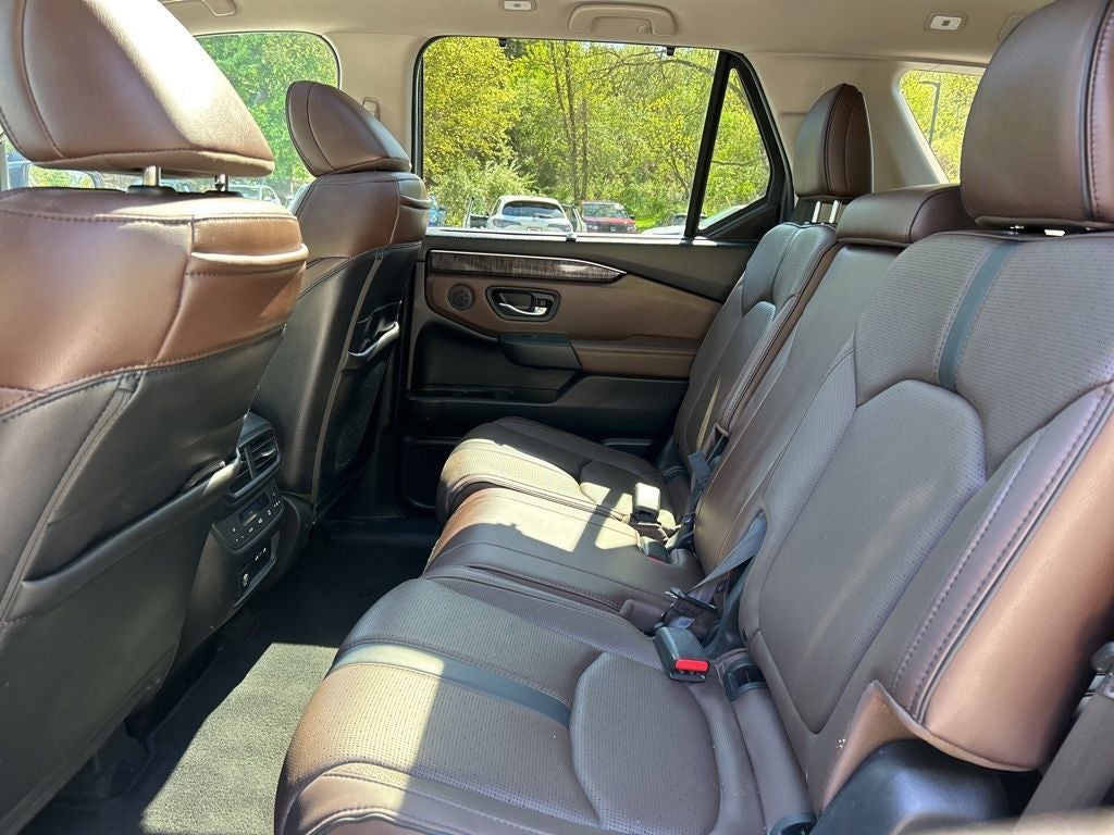 2025 Honda Pilot Elite