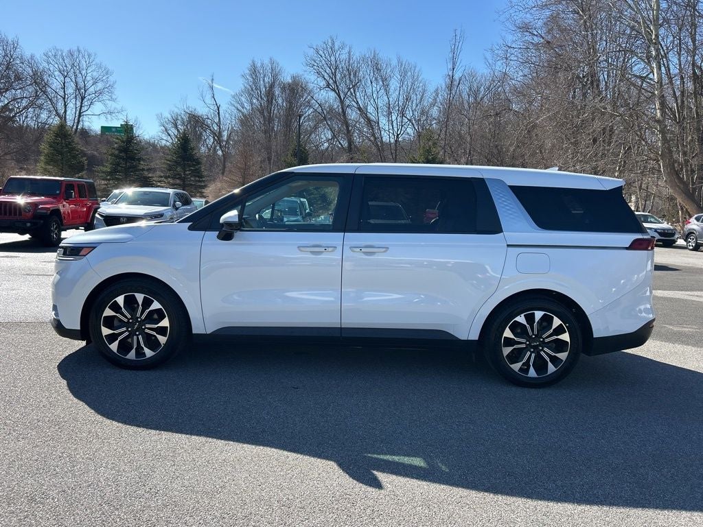 2022 Kia Carnival EX