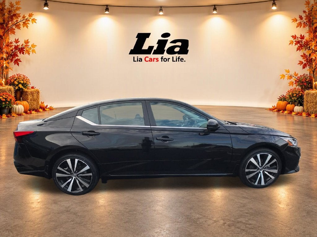 2021 Nissan Altima 2.5 SR
