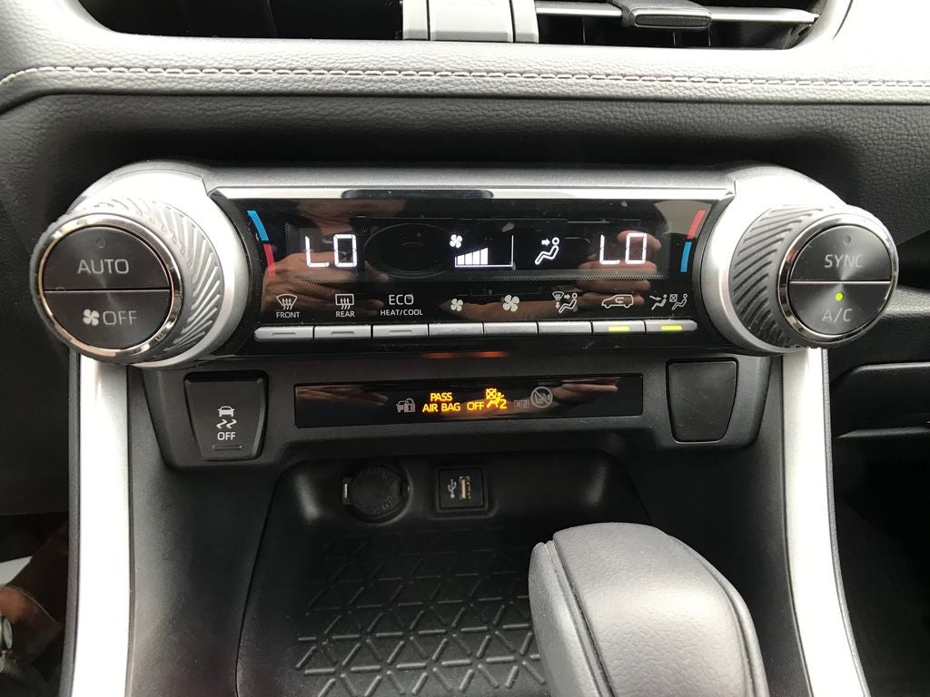 2023 Toyota RAV4 Hybrid LE
