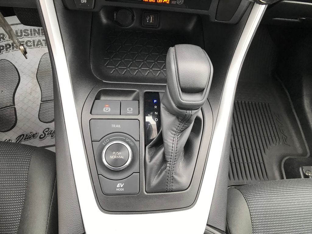 2023 Toyota RAV4 Hybrid LE