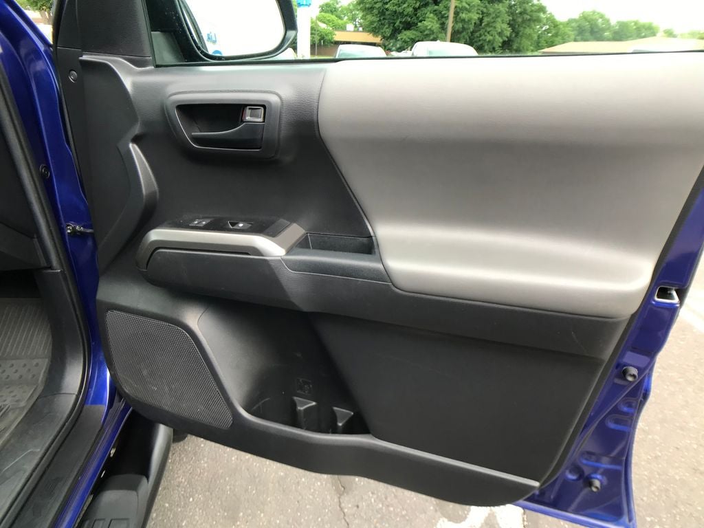 2023 Toyota Tacoma SR5 V6