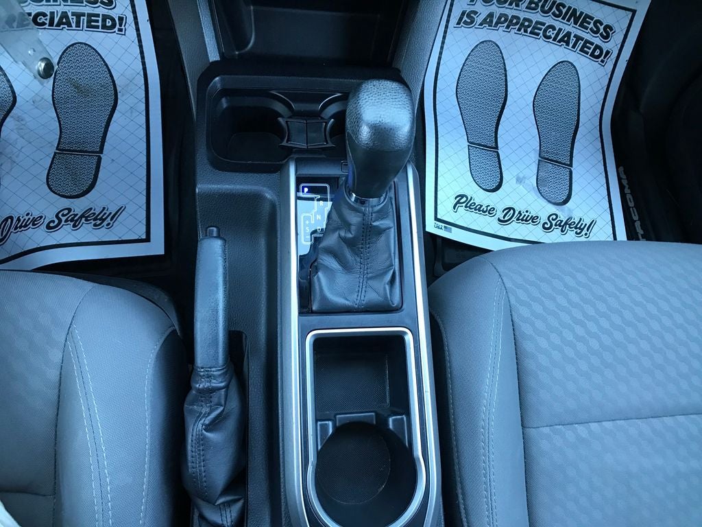 2020 Toyota Tacoma SR5 V6