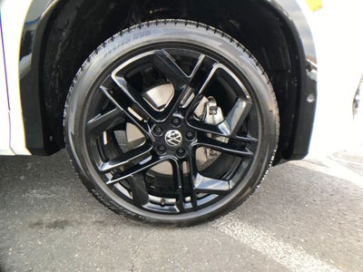 2025 Volkswagen Tiguan 2.0T SE R-Line Black