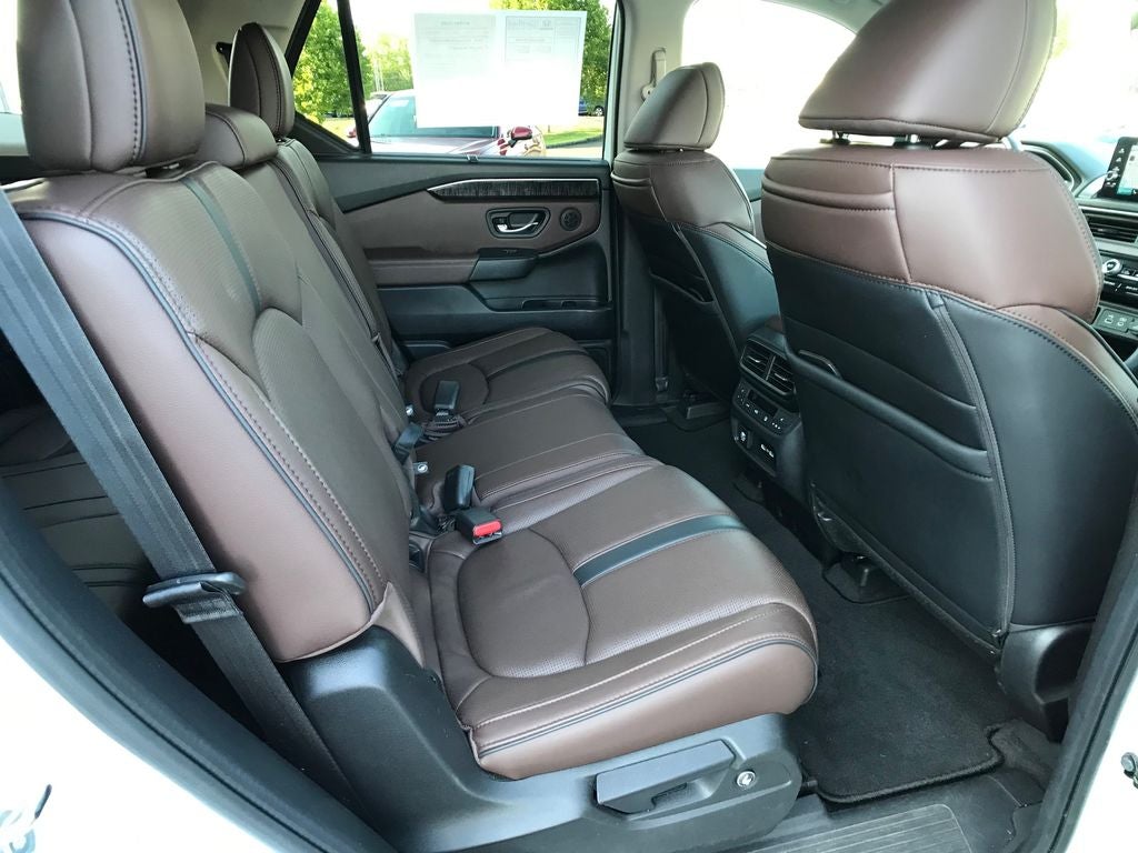 2023 Honda Pilot Elite