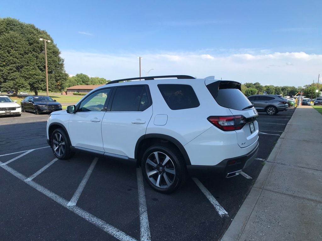 2023 Honda Pilot Elite