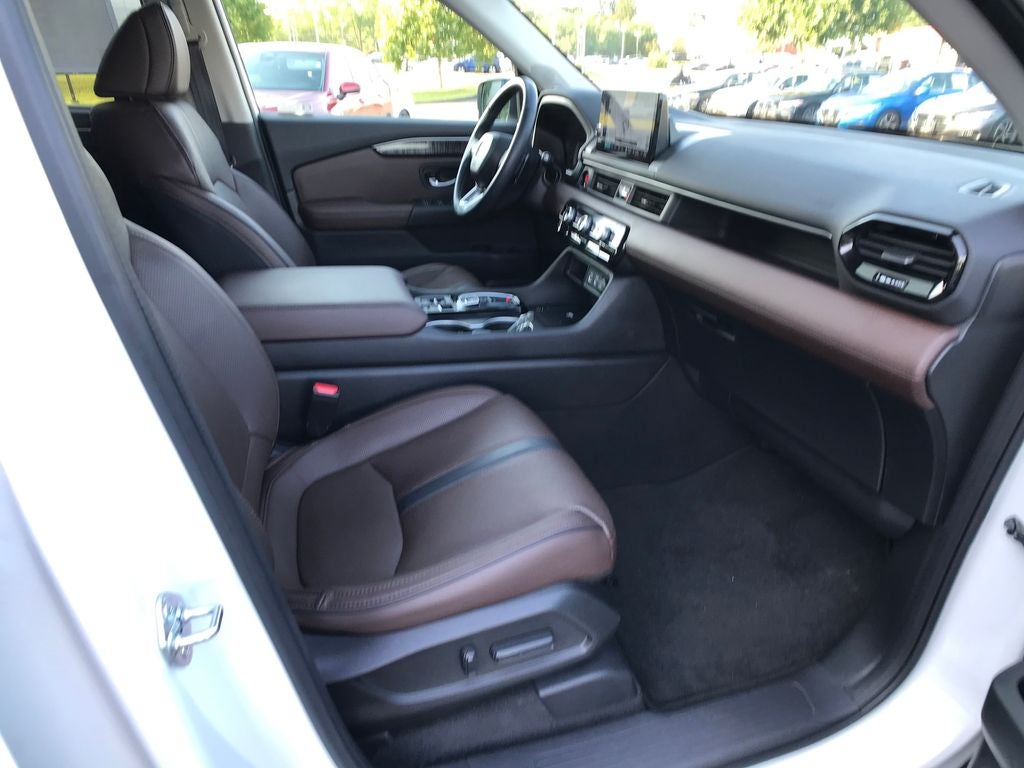 2023 Honda Pilot Elite