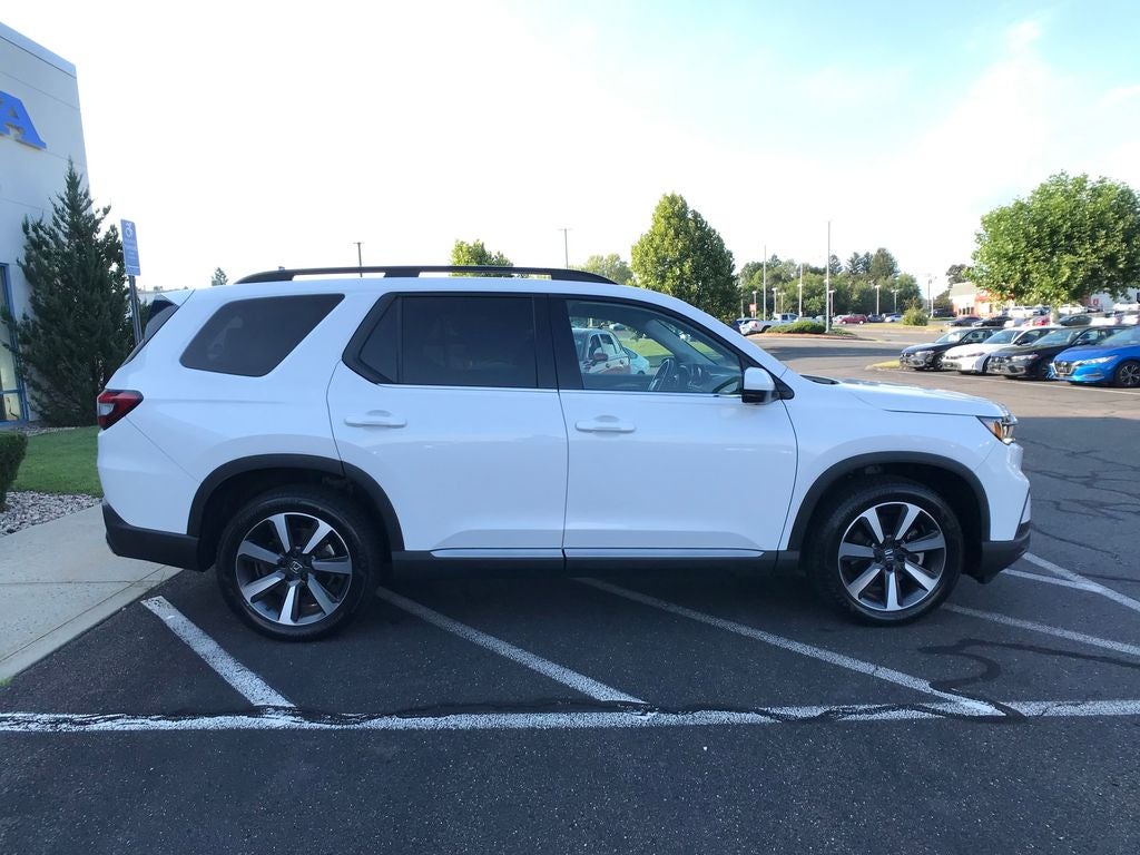 2023 Honda Pilot Elite