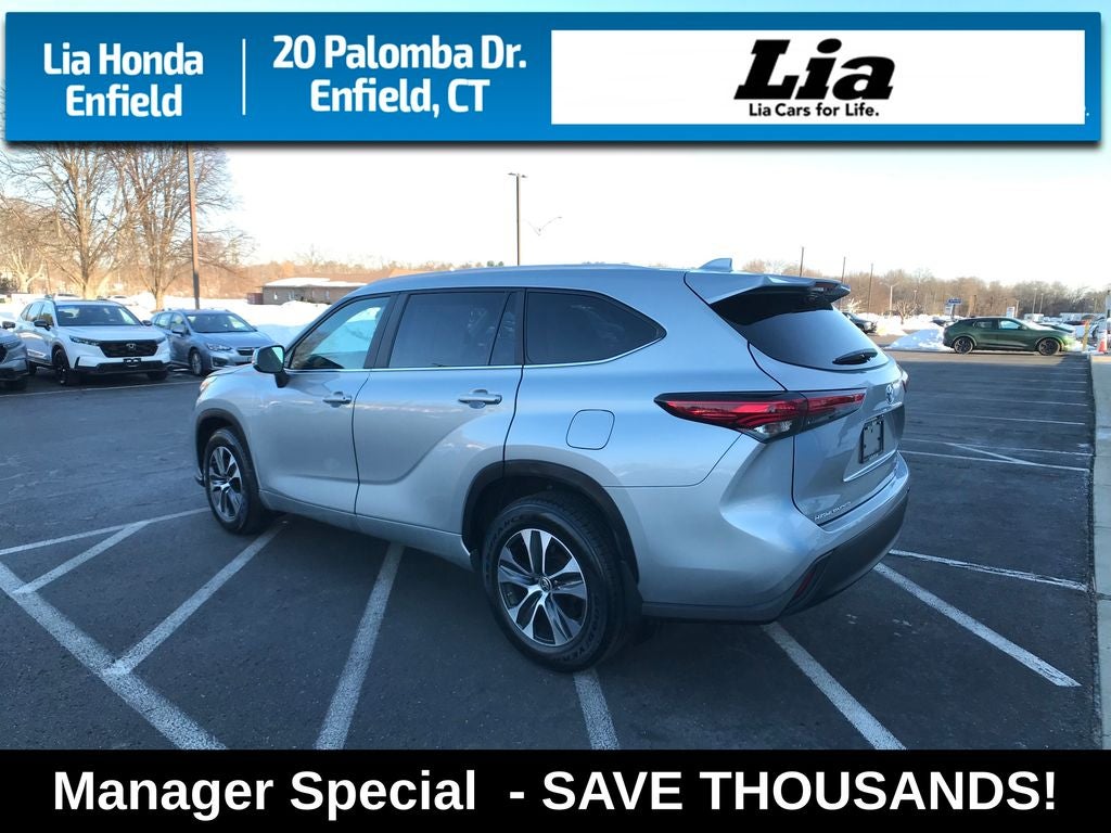 2023 Toyota Highlander XLE