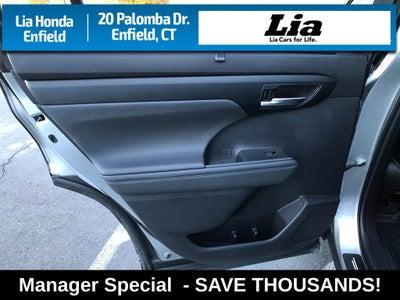 2023 Toyota Highlander XLE