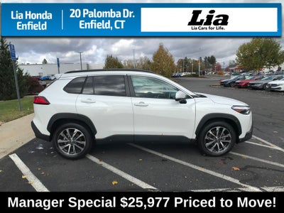 2022 Toyota Corolla Cross XLE