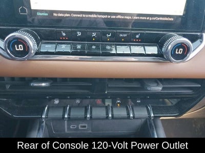 2024 GMC Canyon 4WD AT4