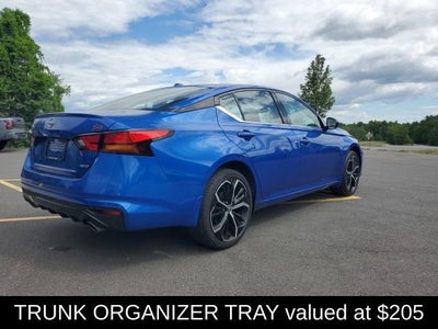 2025 Nissan Altima SR
