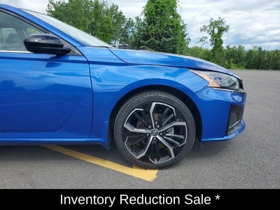 2025 Nissan Altima SR
