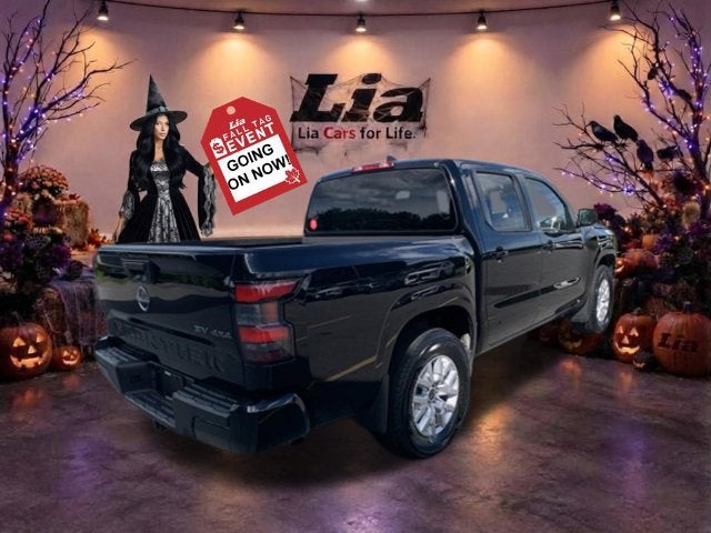 2023 Nissan Frontier SV