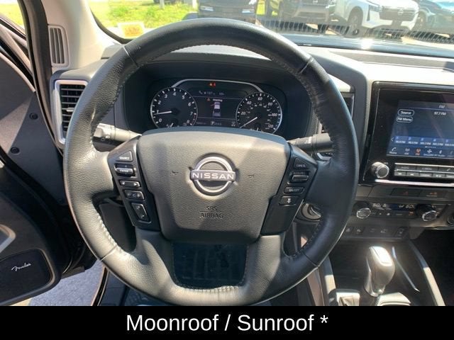 2023 Nissan Frontier SV