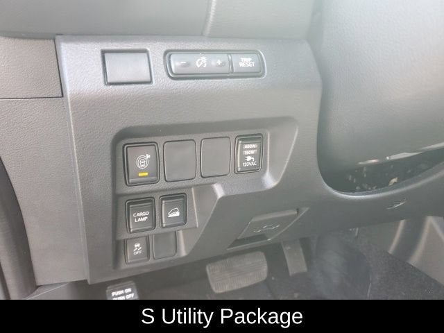 2024 Nissan Frontier S