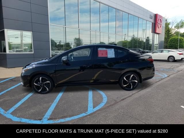 2025 Nissan Versa SR