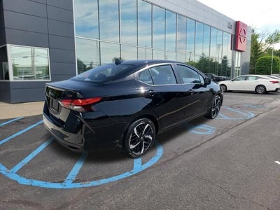2025 Nissan Versa SR