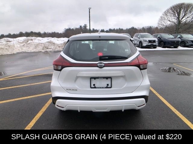 2023 Nissan Kicks S