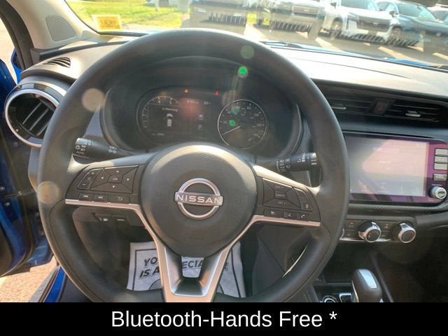 2023 Nissan Kicks SV