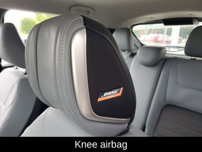 2022 Nissan Kicks SR