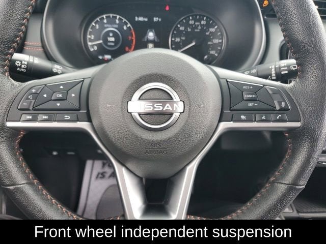 2022 Nissan Kicks SR
