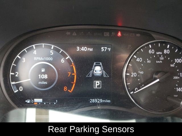 2022 Nissan Kicks SR
