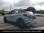 2022 Nissan Kicks SR