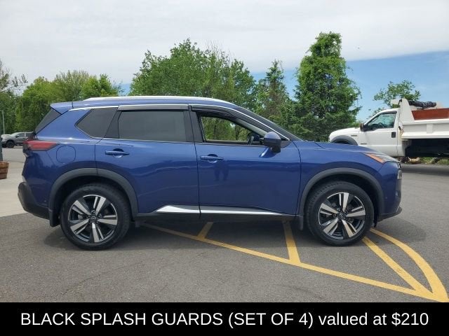 2022 Nissan Rogue SL