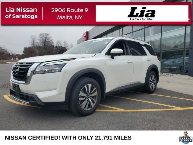 2024 Nissan Pathfinder SL