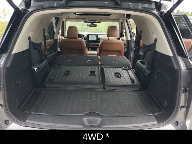2023 Nissan Pathfinder Platinum