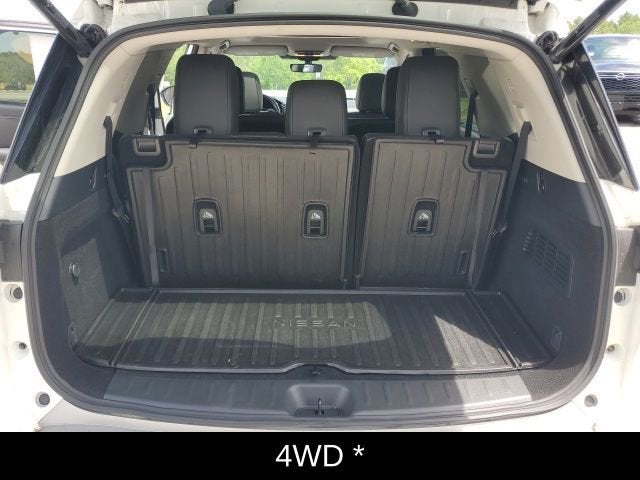 2024 Nissan Pathfinder Platinum