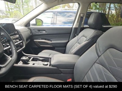 2024 Nissan Pathfinder Platinum