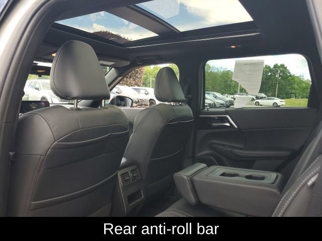 2022 Mitsubishi Outlander SE
