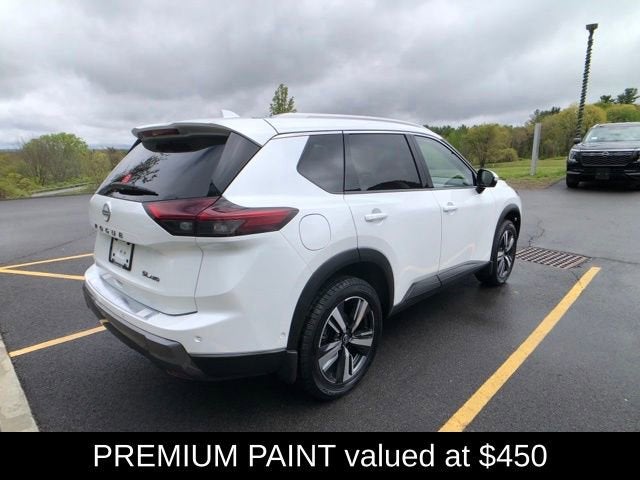 2025 Nissan Rogue SL