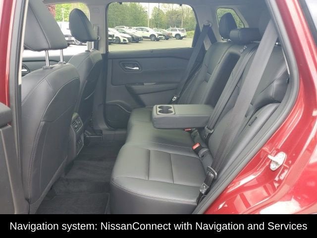 2025 Nissan Rogue SL