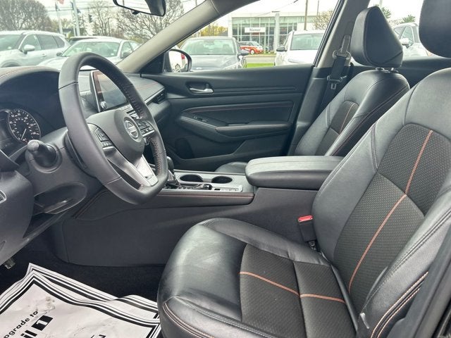 2022 Nissan Altima 2.5 SR